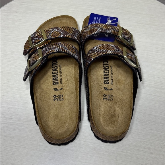 Birkenstock Arizona sandals in the "Brown Python" colorway.NWT Size 8-8.5 Women - Picture 7 of 9